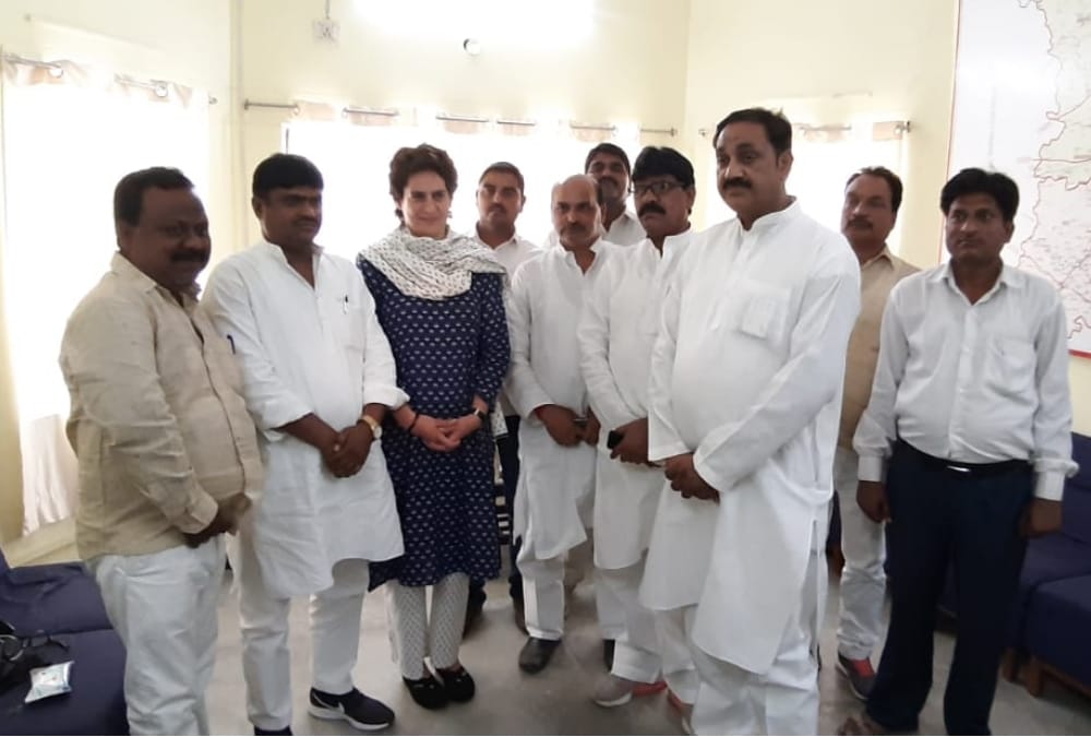 Priyanka gandhi visit amethi for Lok sabha election 2019