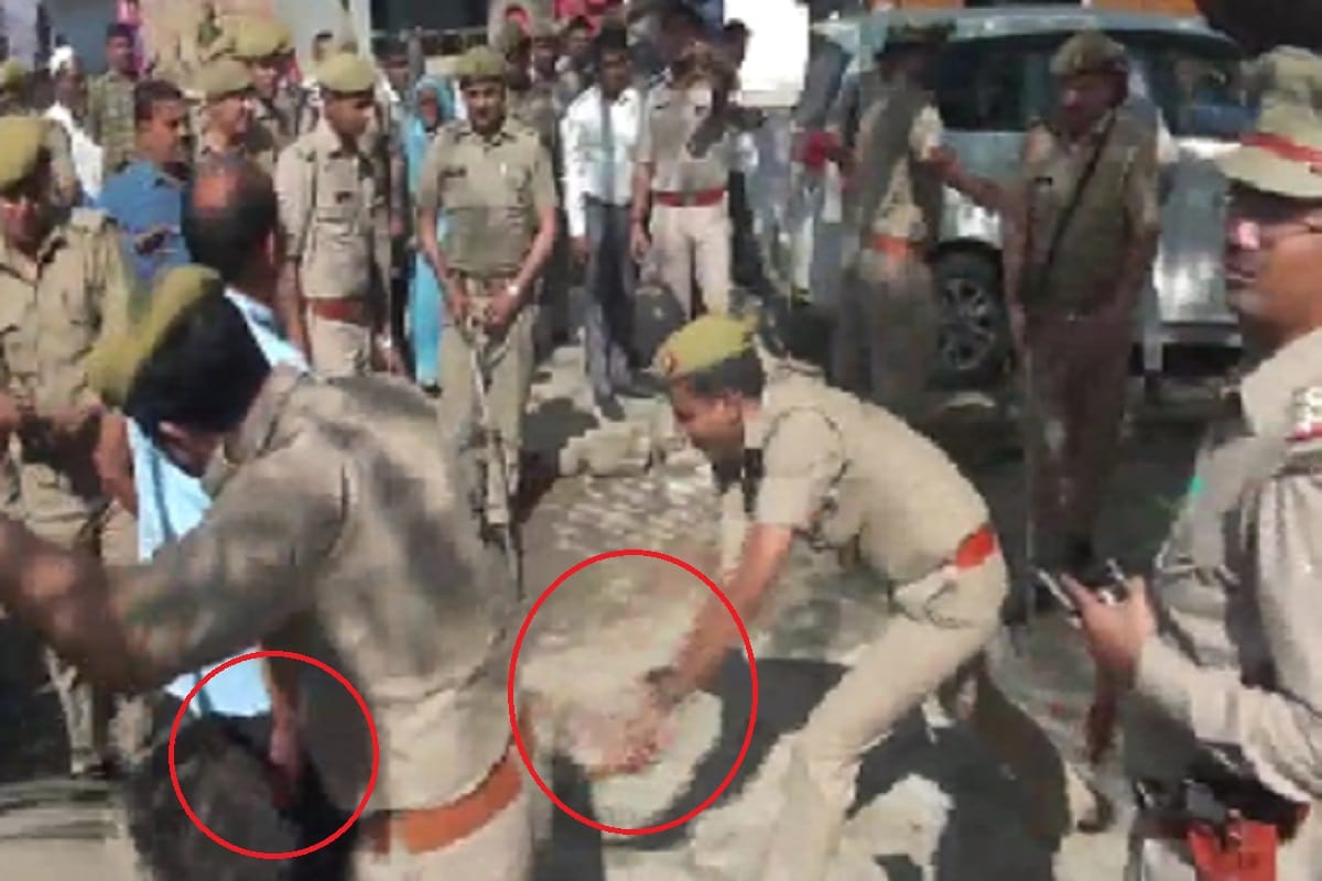 Beating of Gram Pradhan by Bijnor police In front of District Magistrate