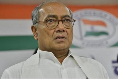 Surgical Strike: 'सवाल सेना पर नहीं, संदेह तो सरकार पर है', सर्जिकल स्ट्राइक वाले बयान पर दिग्विजय की सफाई दिग्विजय सिंह