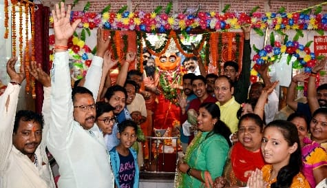 हनुमान जन्मोत्सव : जय श्रीराम के जयघोष से गूंजे मंदिर