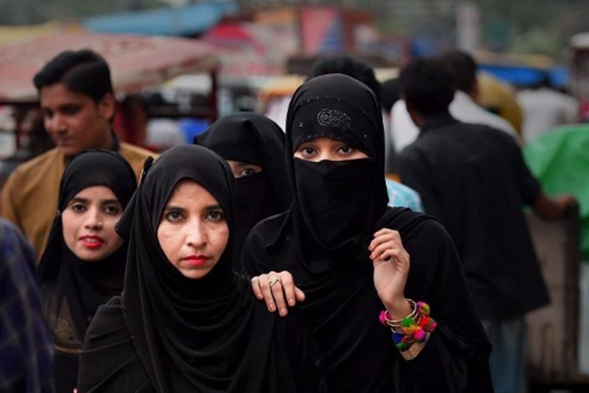 government data shows 86 percent Muslim women go on Hajj without male companion