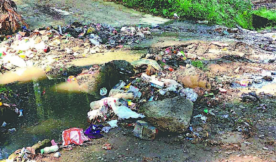 demand for construction of road