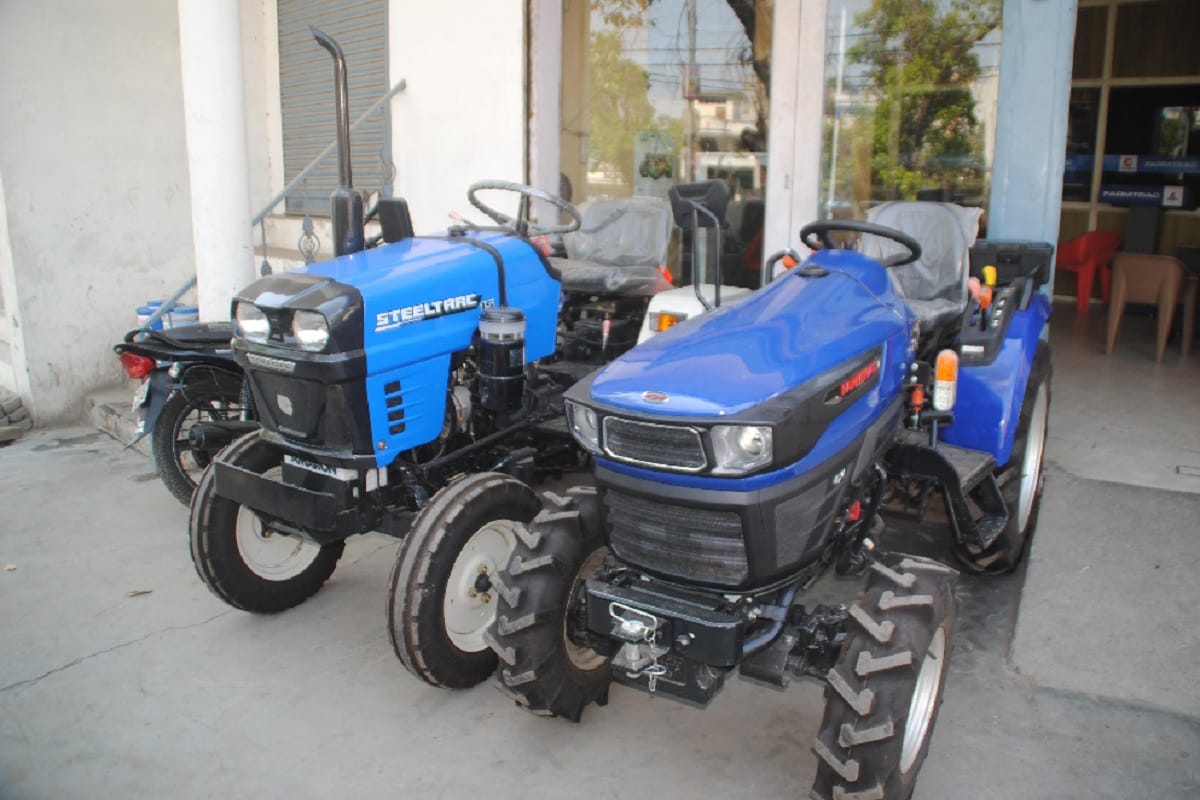 Western UP farmers likes mini tractors and you are see photos