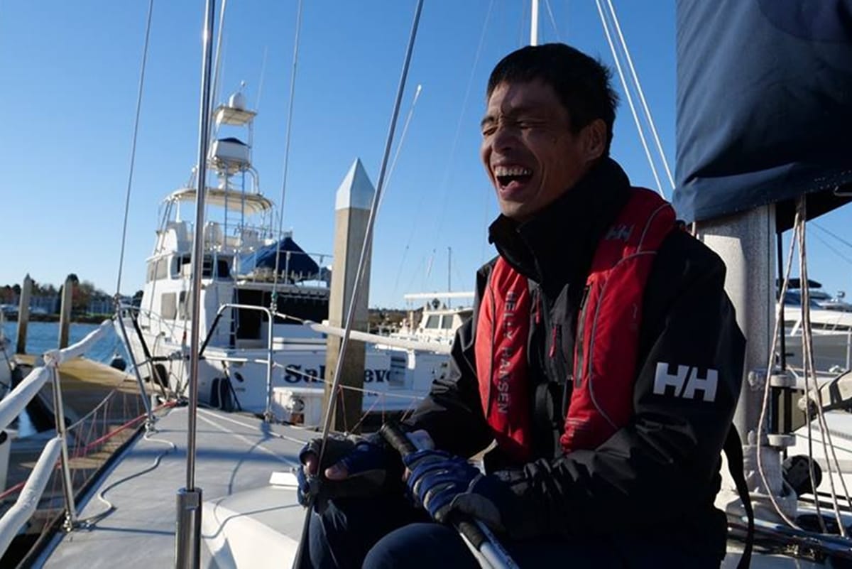blind Japanese sailor Mitsuhiro Iwamoto completed non stop Pacific voyage