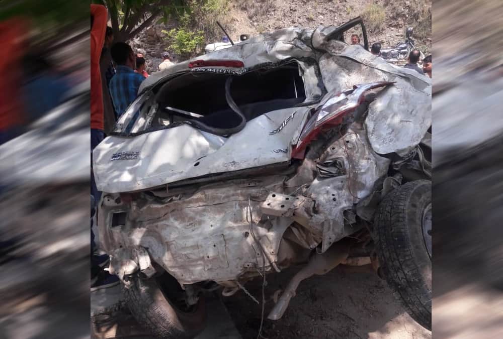 Father death before daughter marriage in car accident tehri photos
