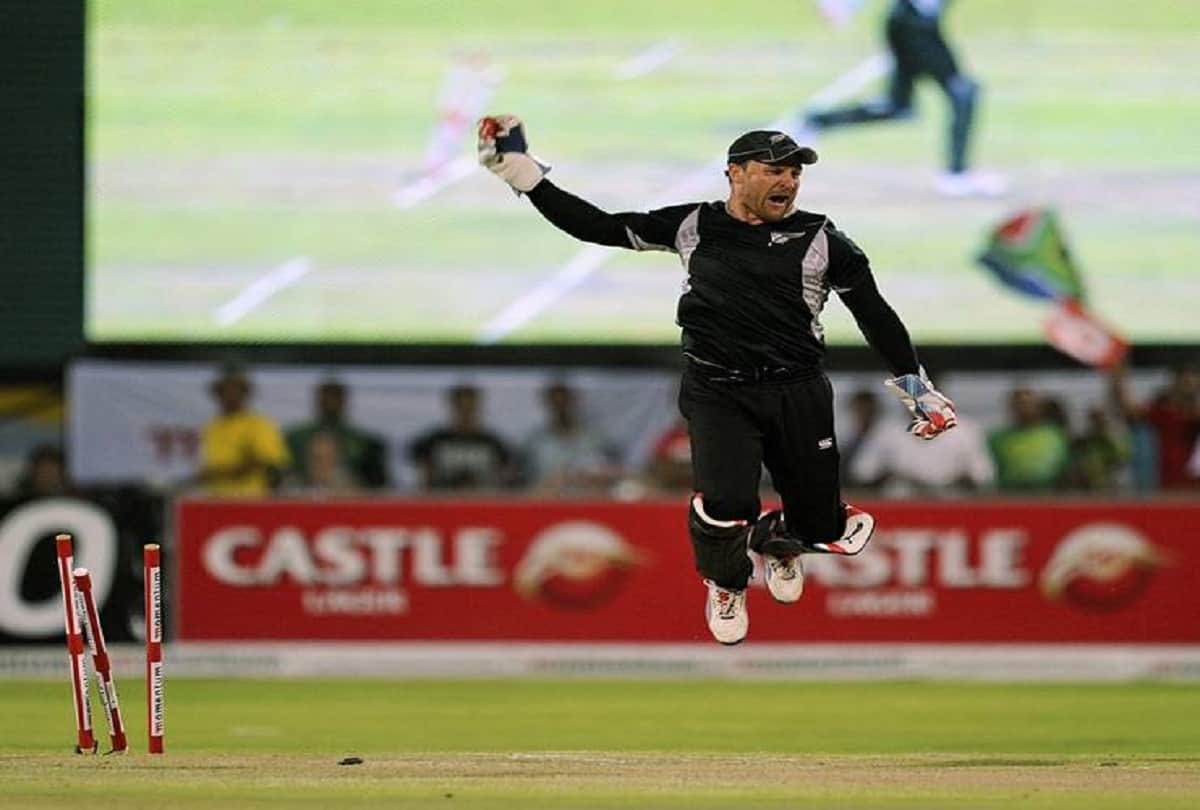 Top 5 wicket keepers who have done most dismissals in world cup history