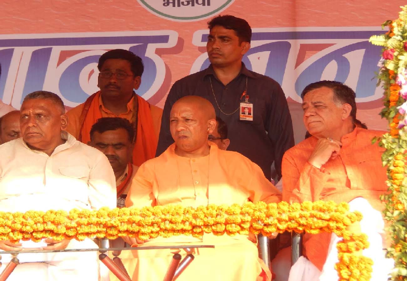 घाटमपुर में सीएम की चुनावी जनसभा