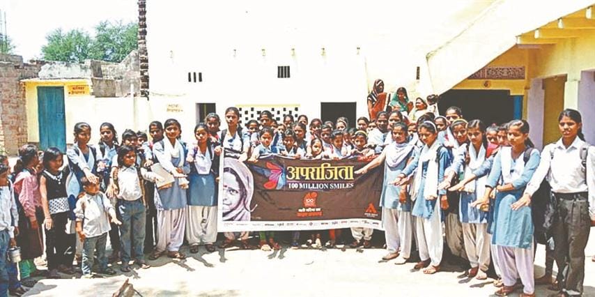 Speaking through problems of village girl students