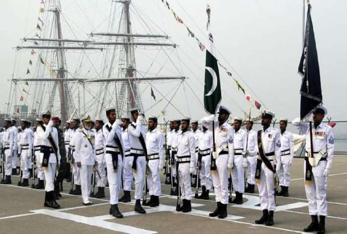 Pakistan demands protests against Iran for 14 naval killings