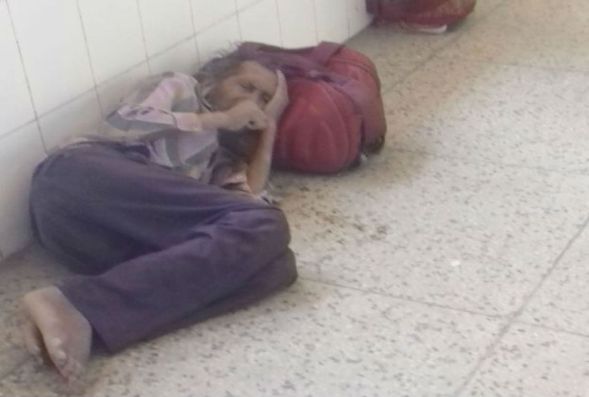 sn medical college agra emergency doctor not admit patient