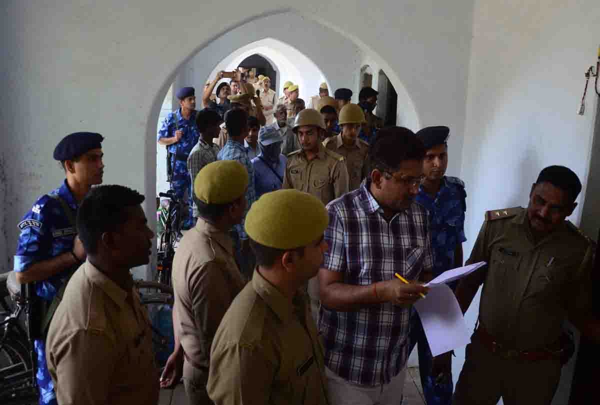 Holland hall: raid on the basis of old list.