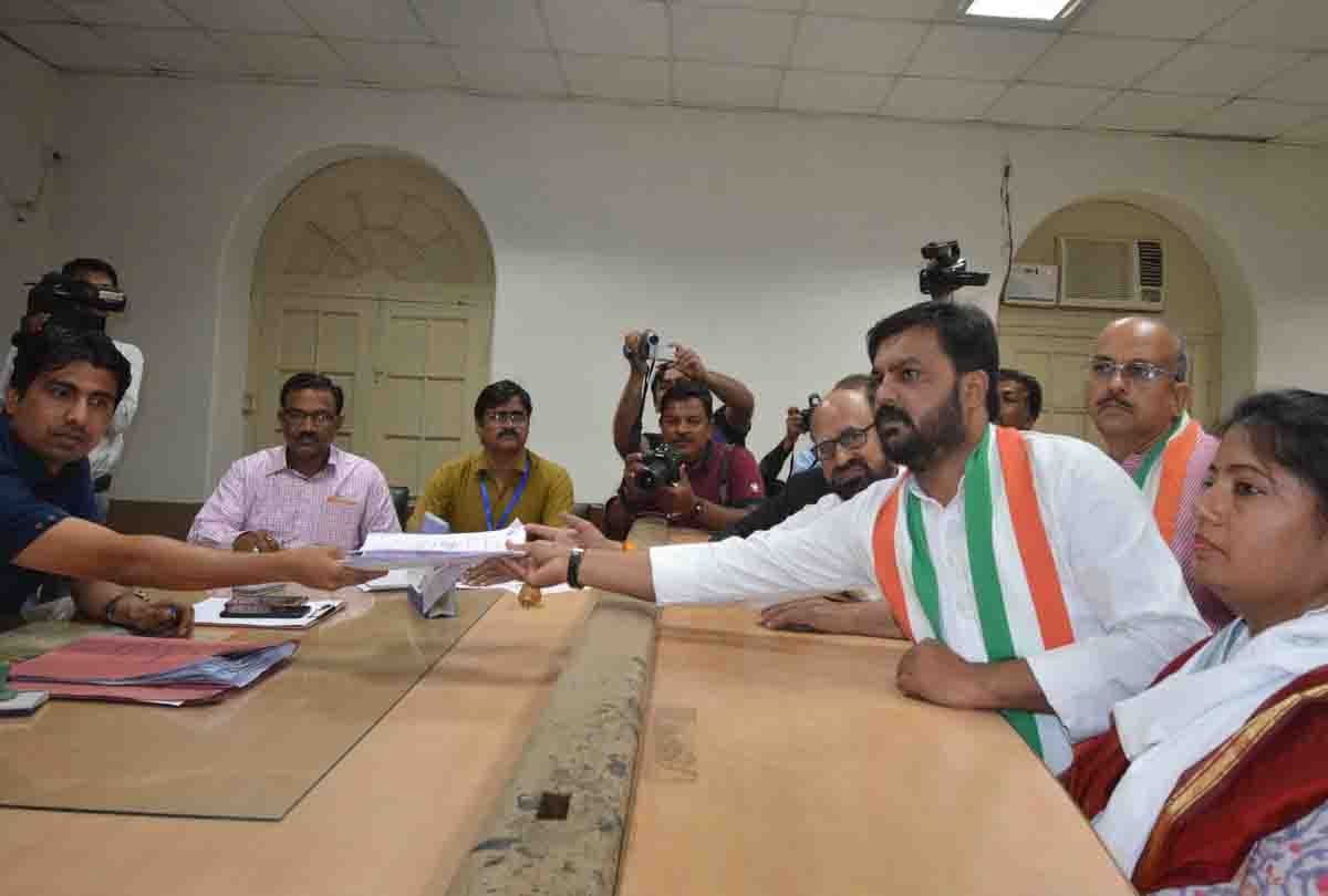 Congress candidate of Phulpur, land worth 75 lakh rupees, owner of gold and expensive car