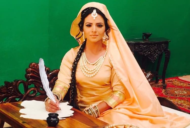 Singer and Punjabi Actress Poonam Sood Interview