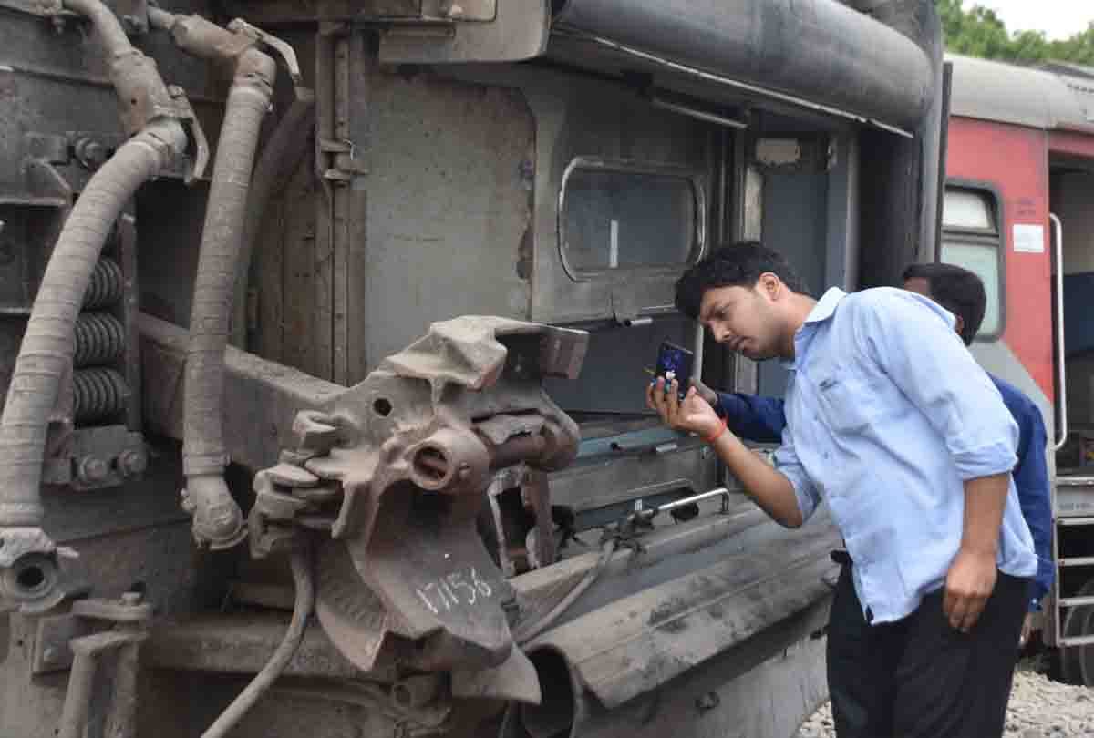 big disclosure why poorva express derailed