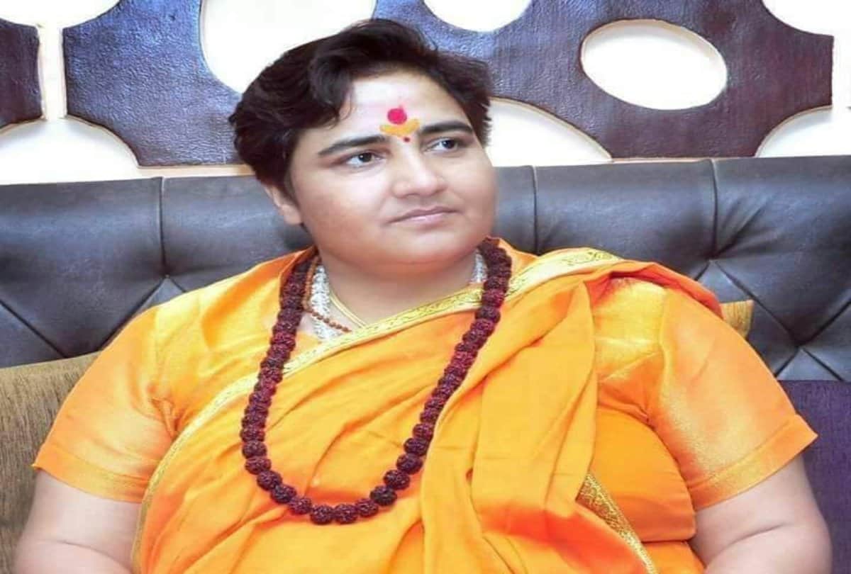 swara bhaskar attack on pragya thakur called her Hindu terrorists accused