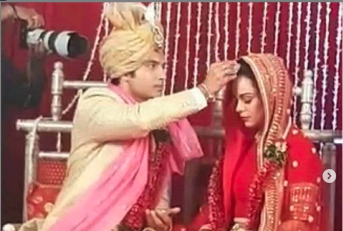 sharad malhotra and ripci bhatia wedding pictures viral