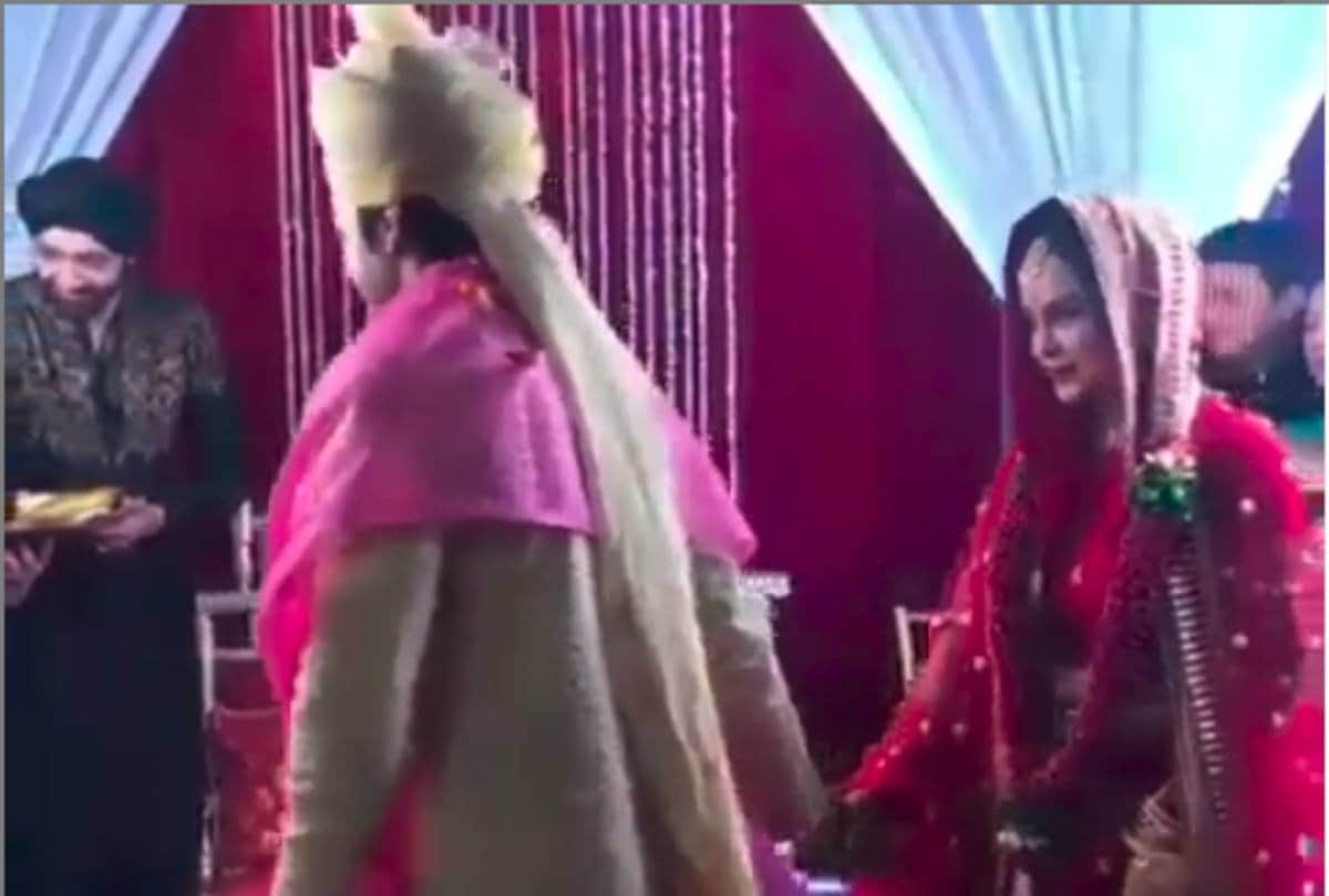 sharad malhotra and ripci bhatia wedding pictures viral