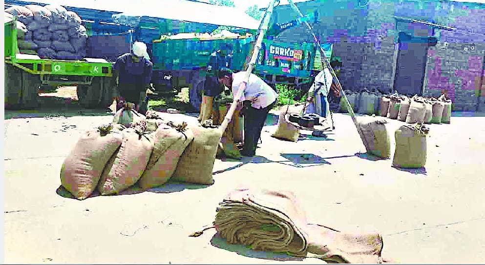 There will be geo tagging of wheat purchasing centers, farmers will be able to get information about location and address of the purchasing center