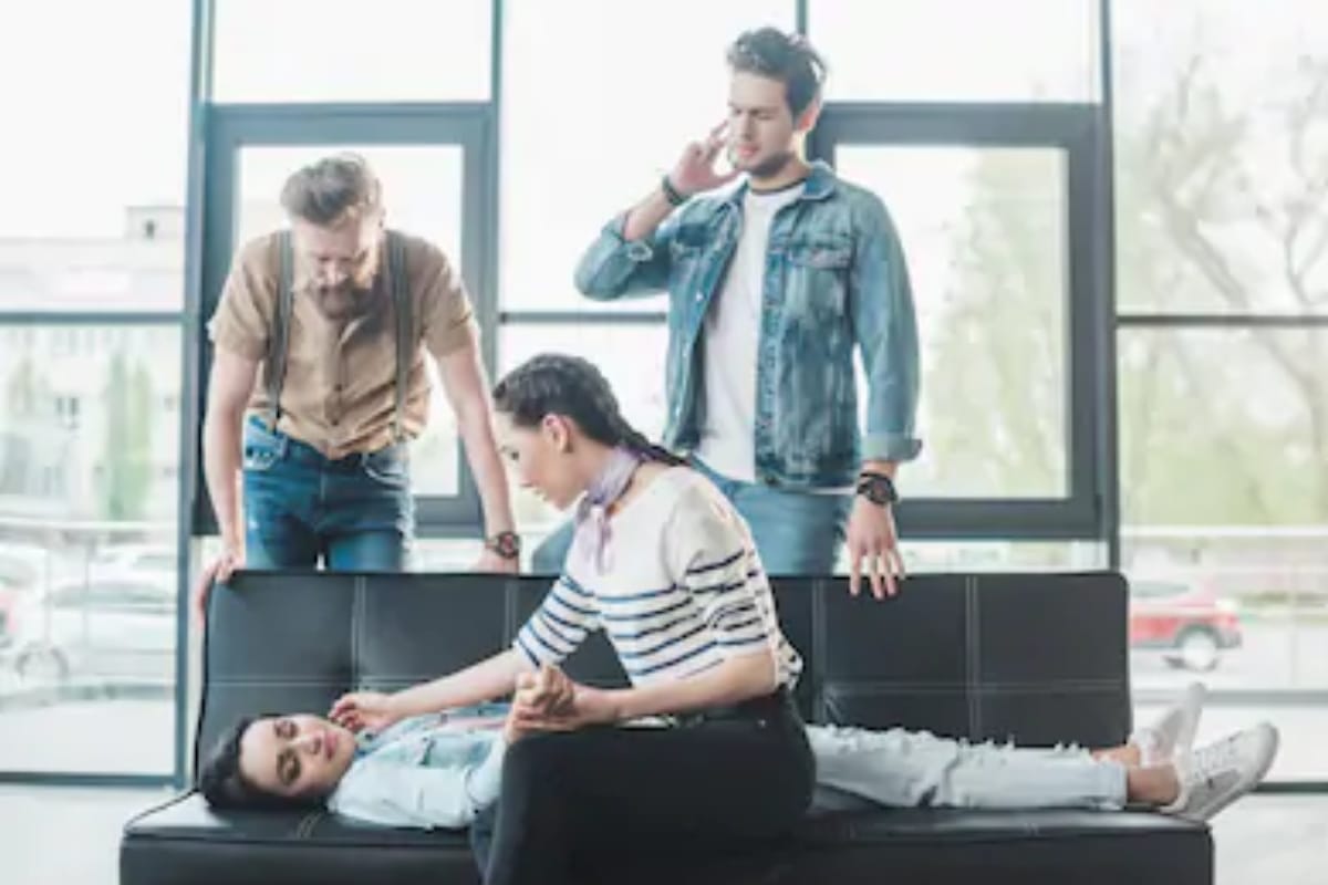 fainting causes heart problems arrhythmia know treatment