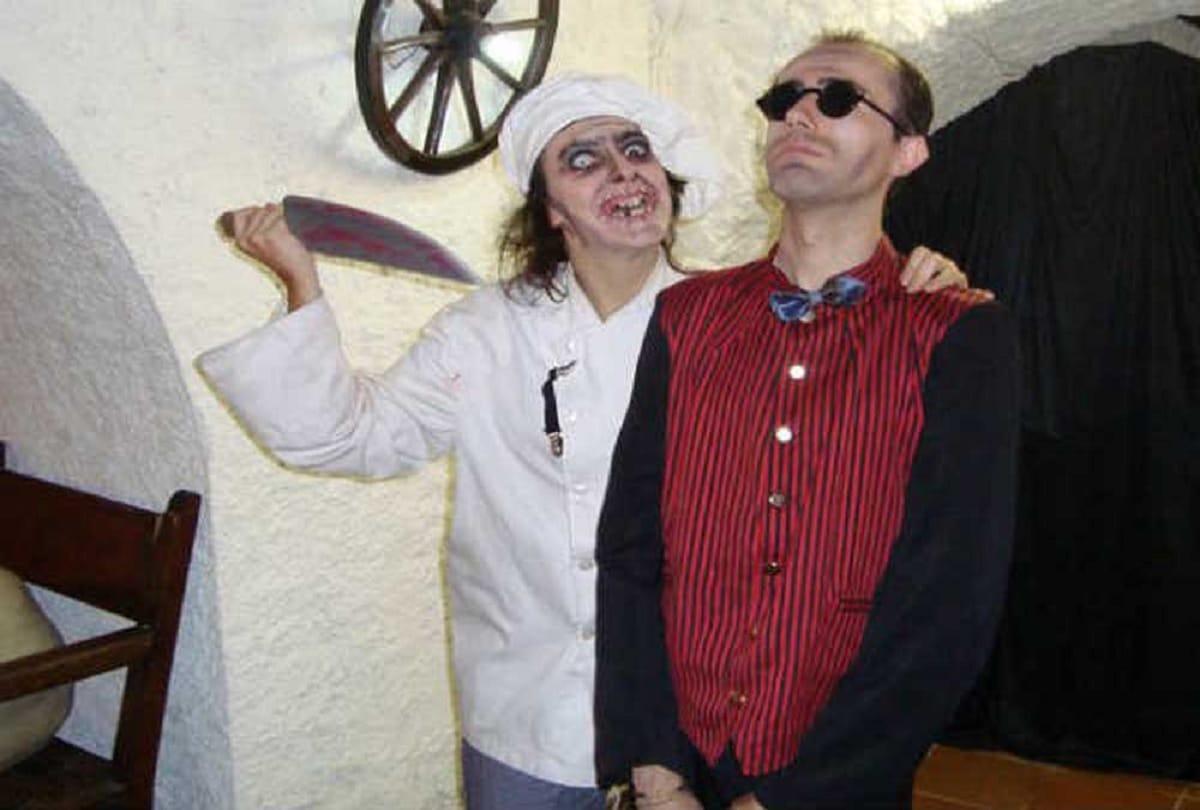 la masia encantada haunted restaurant where ghost serve dinner and food