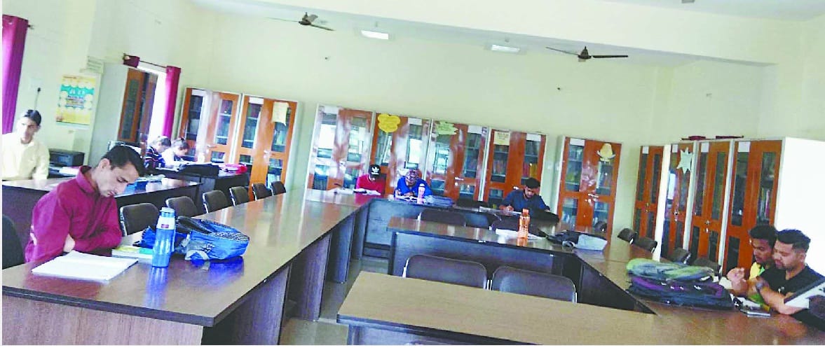 District library does not have budget