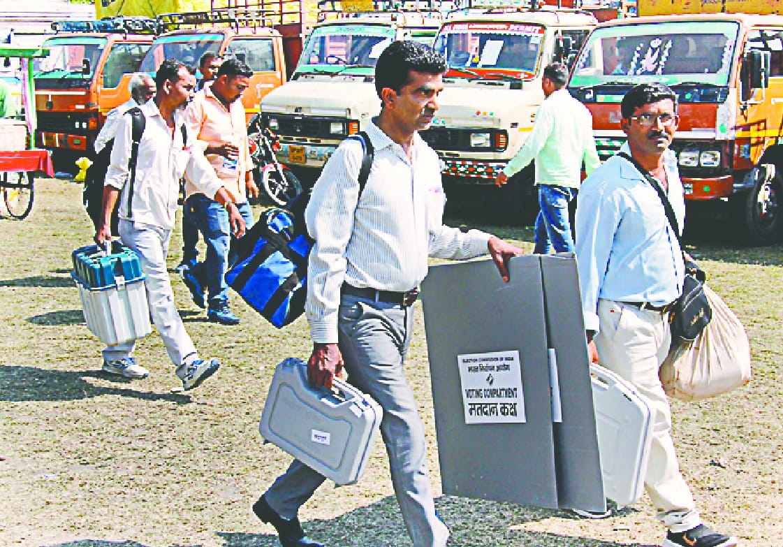 Voting in the Garajpur region today