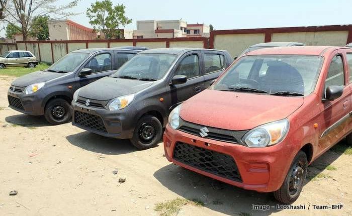 Maruti alto 800 facelift with new bumper and grill with aux usb support audio arrived at dealership