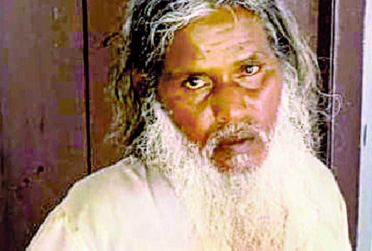 people attacked on police team in barabanki