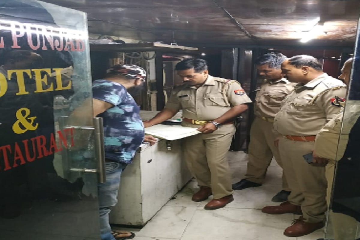7 arrested in IPL betting case