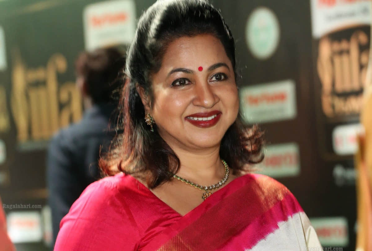 tamil actress radikaa sarathkumar Escapes in sri lanka attacks 207 killed
