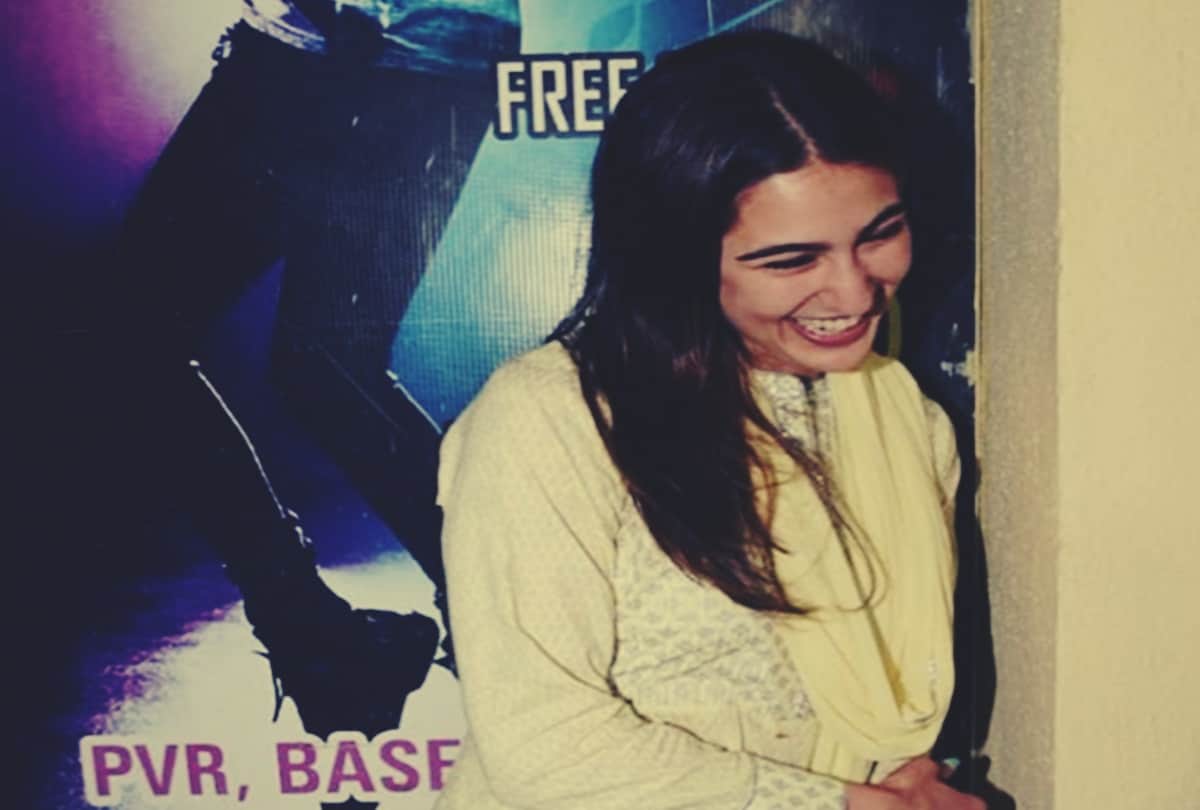 Sara Ali Khan enjoys kalank with Amrita Singh and brother Ibrahim