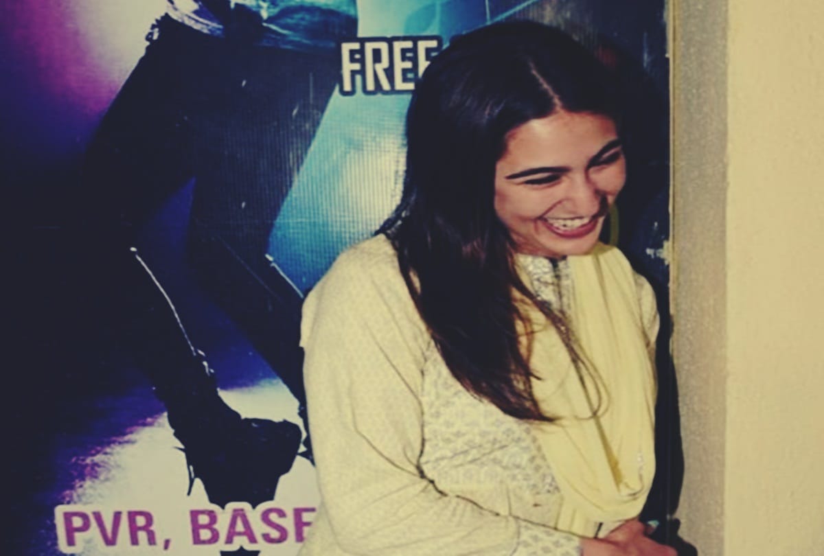 Sara Ali Khan enjoys kalank with Amrita Singh and brother Ibrahim