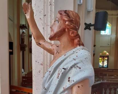 श्रीलंका में बम धमाके