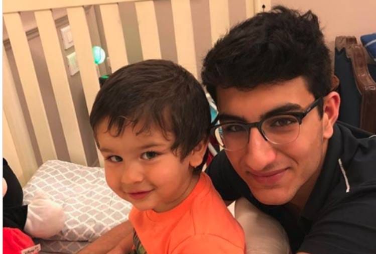 sara ali khan share taimur photo with his step brother ibrahim