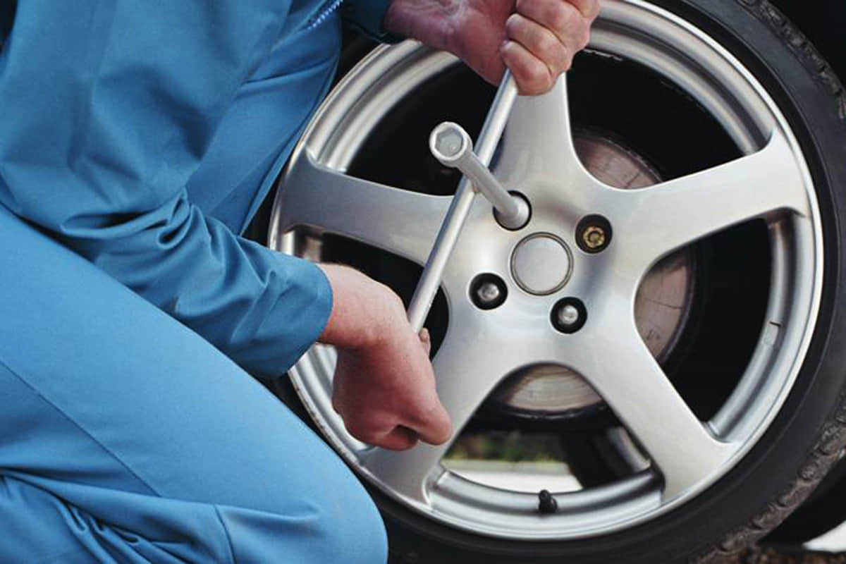 car tyre maintenance tips car tire safety tips long life tyre plan News in Hindi