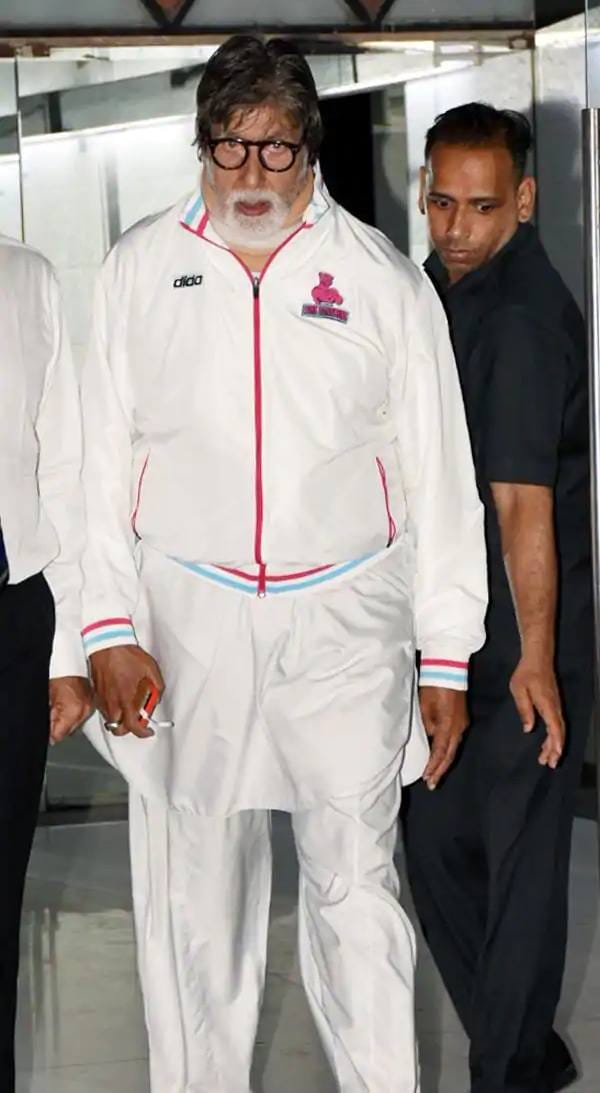 amitabh bachchan spotted outside of a clinic know what is the reason