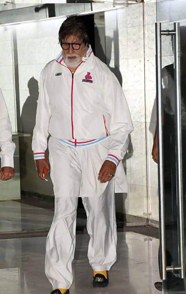 amitabh bachchan spotted outside of a clinic know what is the reason