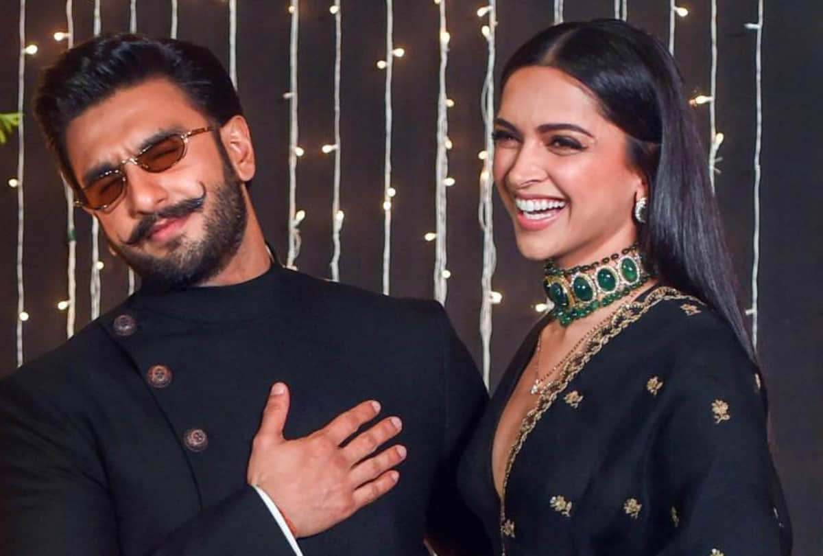 deepika padukone share ranveer singh old picture fans ask is she missing