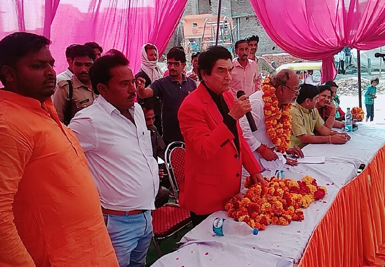 Actor Asrani Election campaign in support of BJP candidate lok sabha election 2019