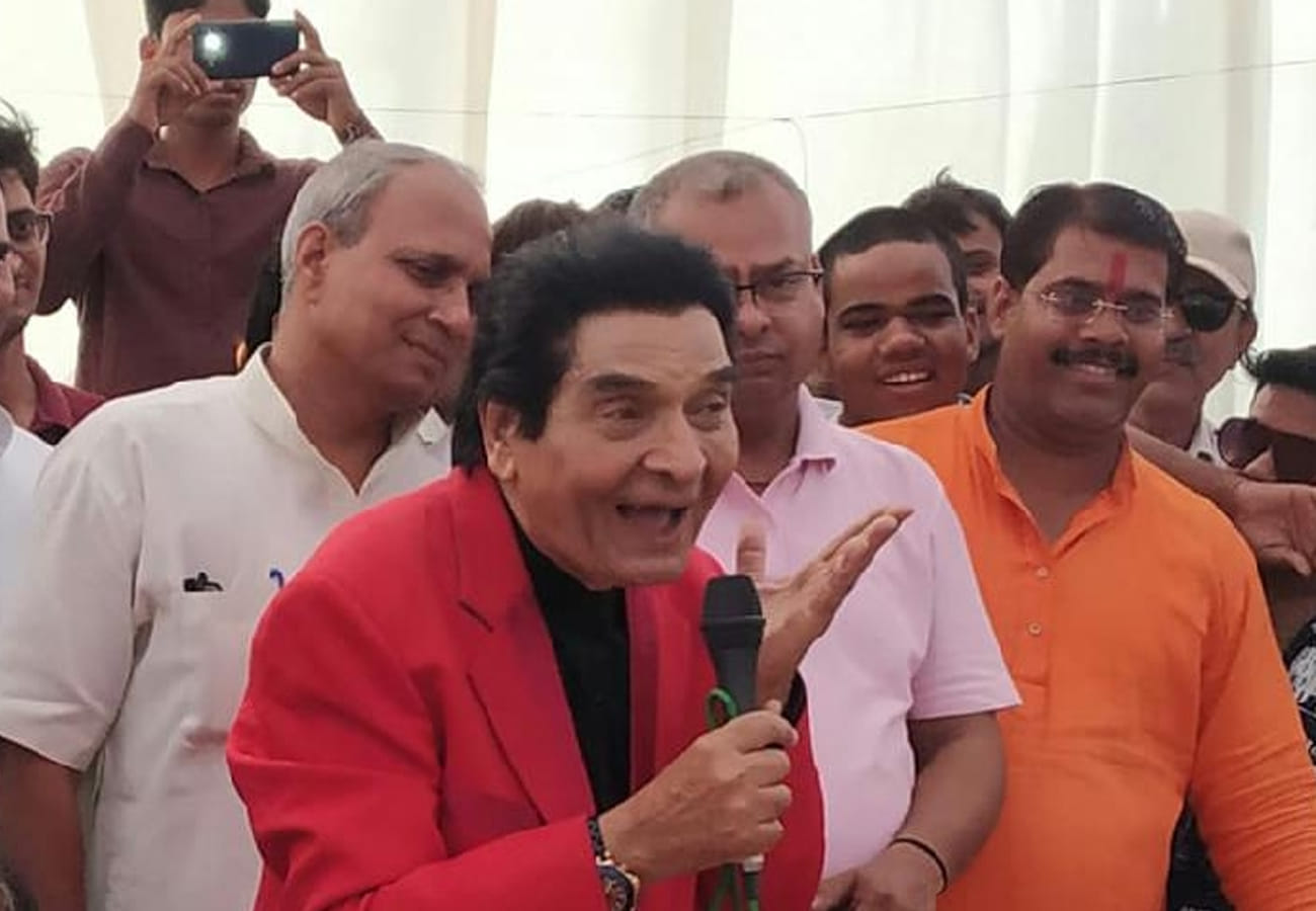 Actor Asrani Election campaign in support of BJP candidate lok sabha election 2019