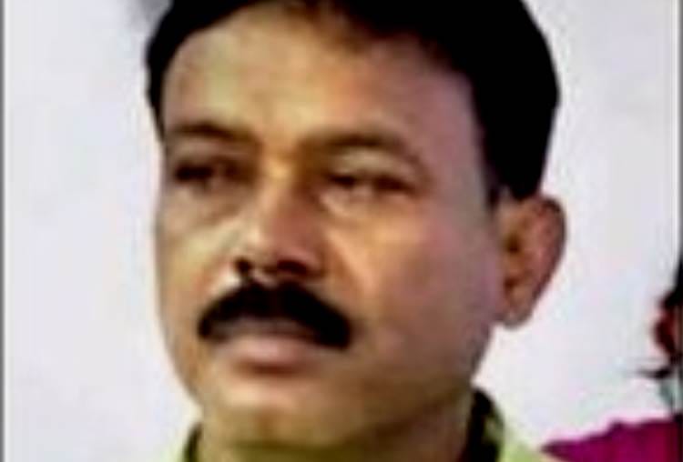 criminals looted jeweller at saheed path in lucknow