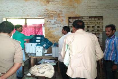voting start later because of evm in lok sabha elections 2119