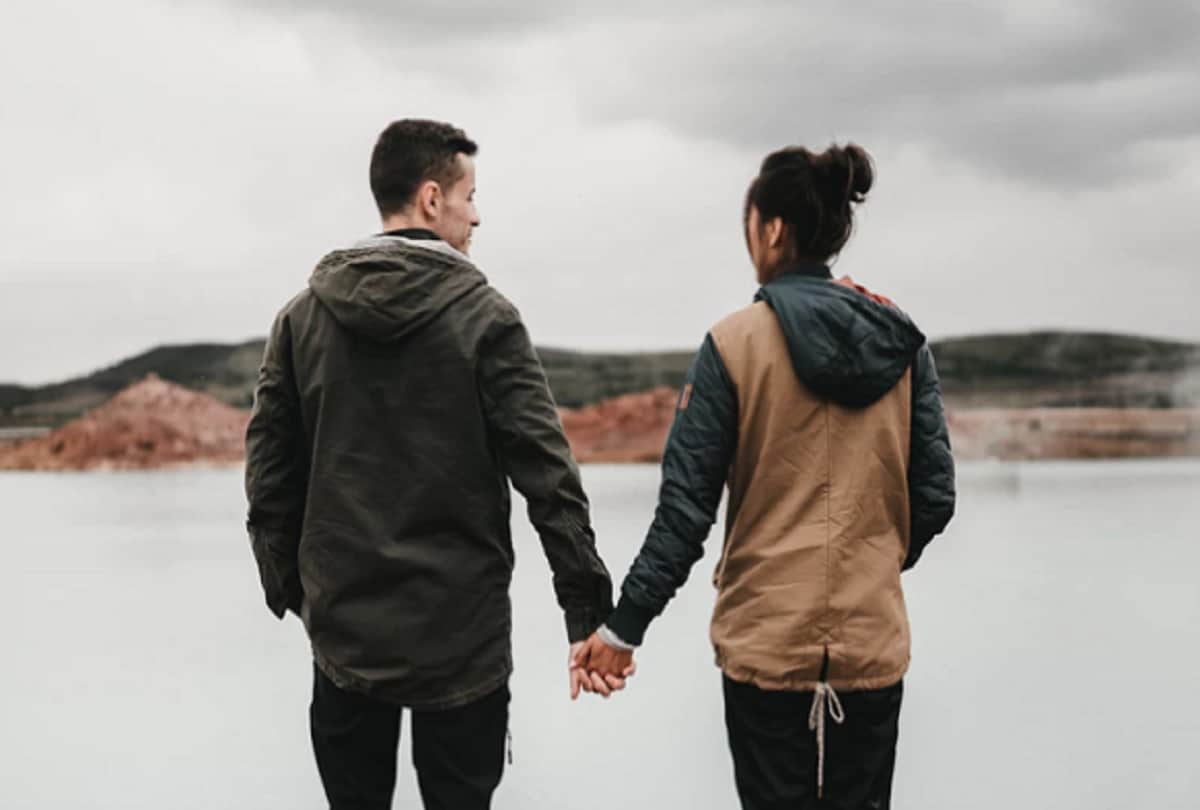 Woman Chooses Money Over Love, break up With Fiance For 7 Lakhs rupees!