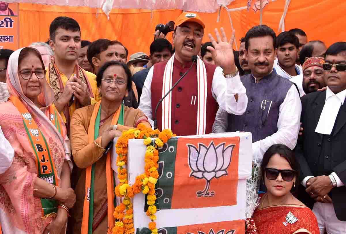 Prayagraj: Nomination with BJP and SP nominees 17