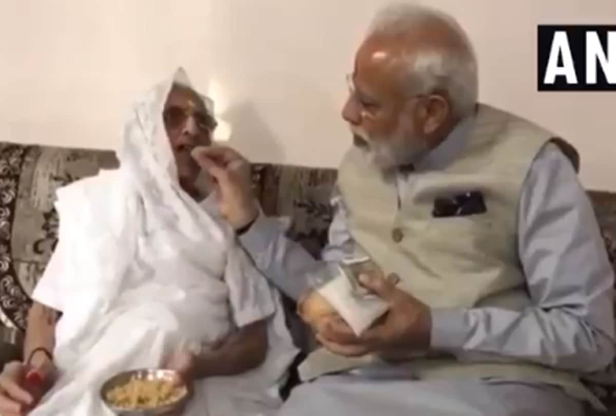 Lok Sabha Election 2019 Narendra Modi Voting in Gujarat