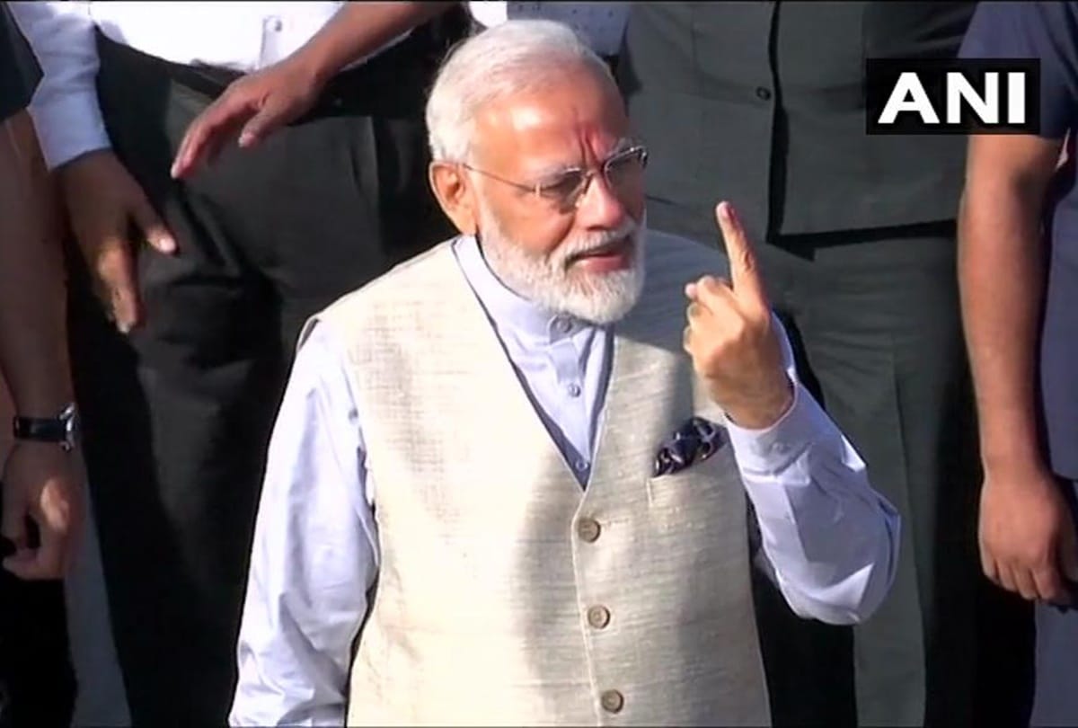 Lok Sabha chunav 2019: Congress Allege PM Narendra Modi for violet model code of Cunduct