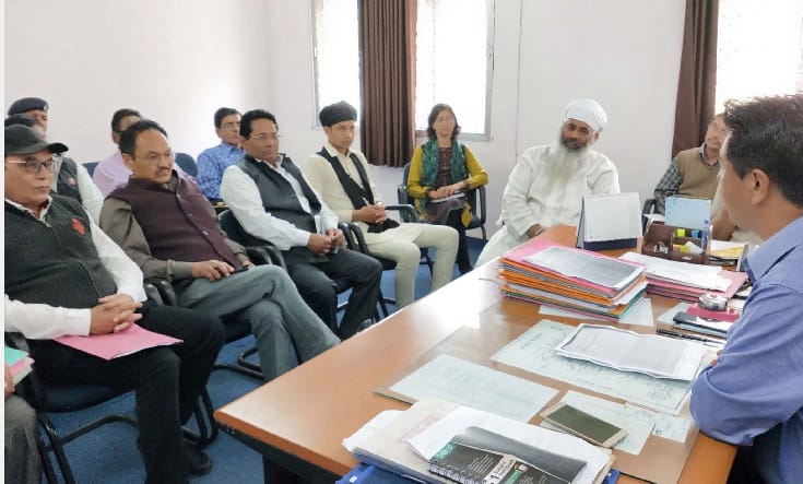 Double-decker vehicles will be stopped in Tanakpur