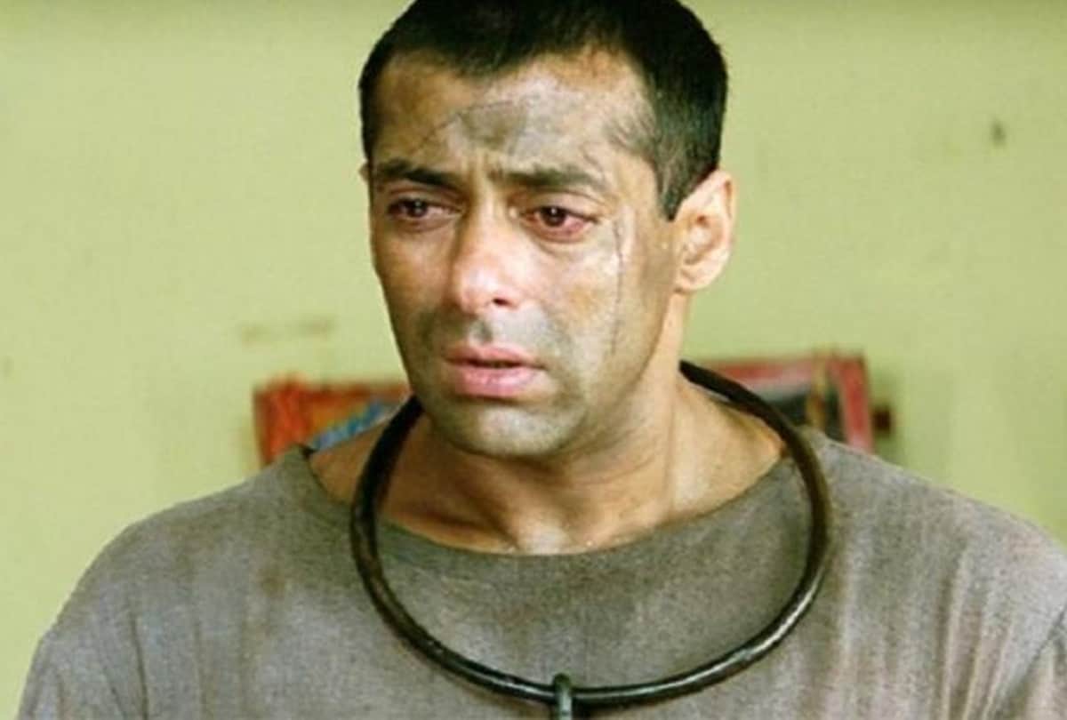 17 years ago Salman Khan shoot risky railway track shot in Tere Naam film