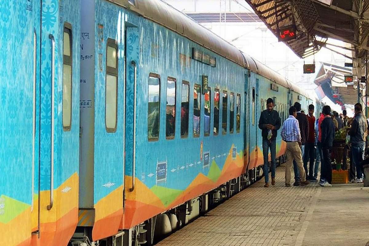 Booking e ticket will soon cost more due to service charges by IRCTC