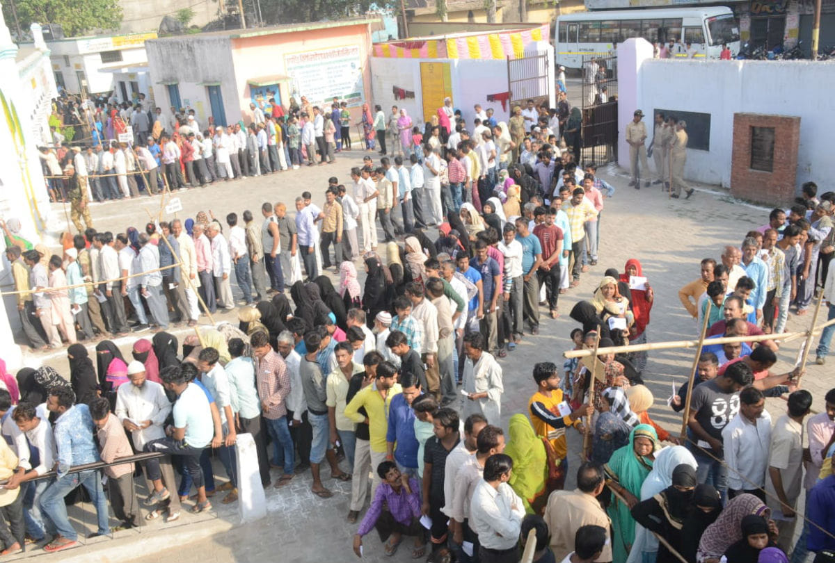 Now no more than 1200 voters at any booth in Gorakhpur